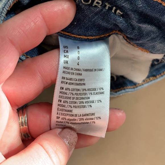 American Eagle jean shorts x 2 - Picture 3 of 9